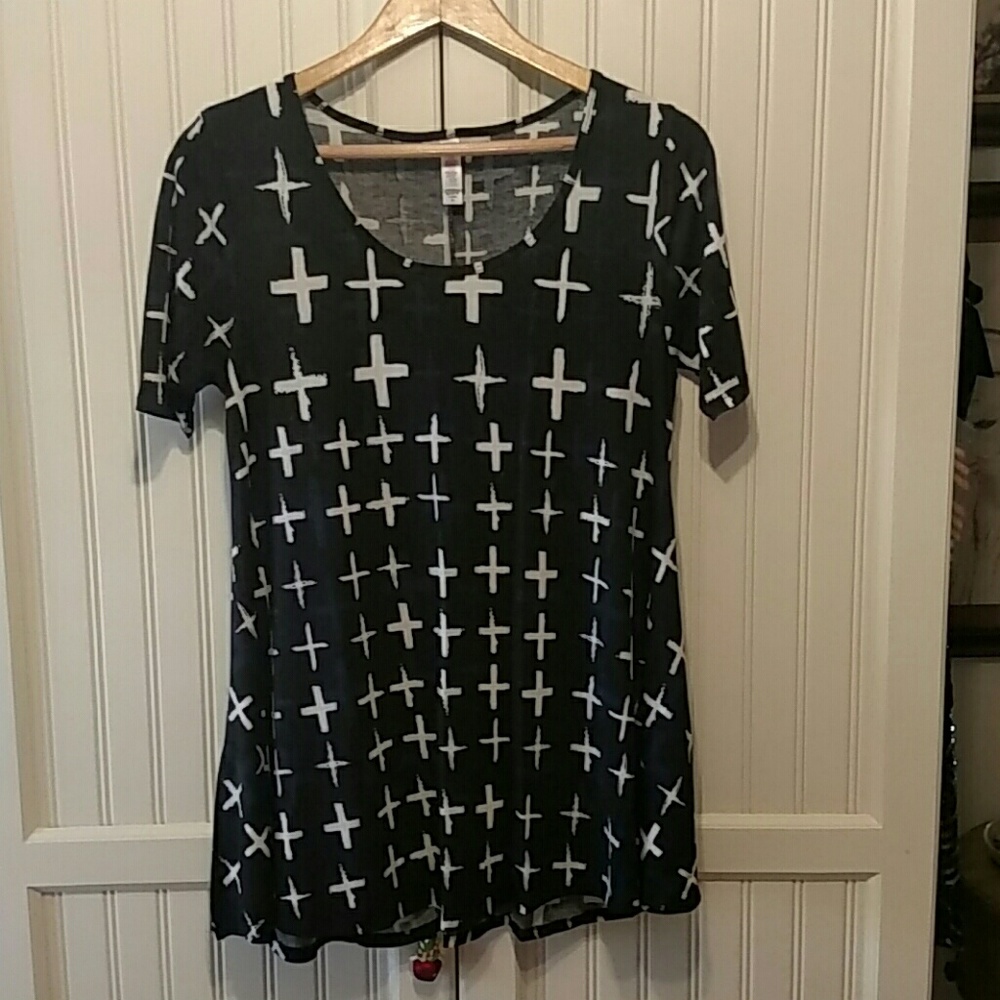 LuLaRoe Perfect T